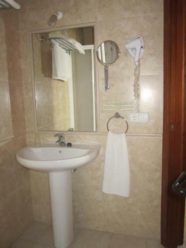 Hostal La Conile�a