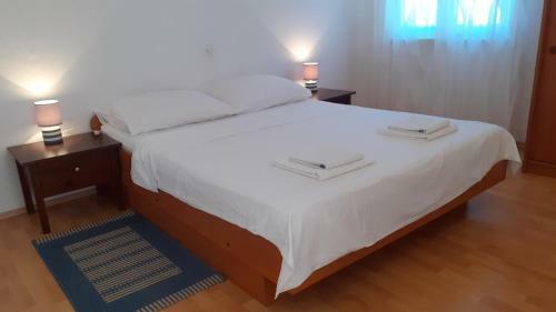 Apartments Dobri - 500m From Beach