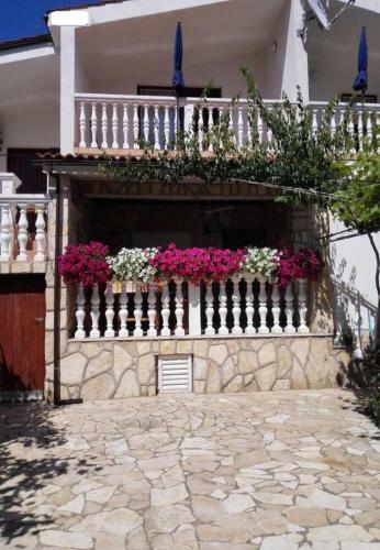 Apartments Dobri - 500m From Beach