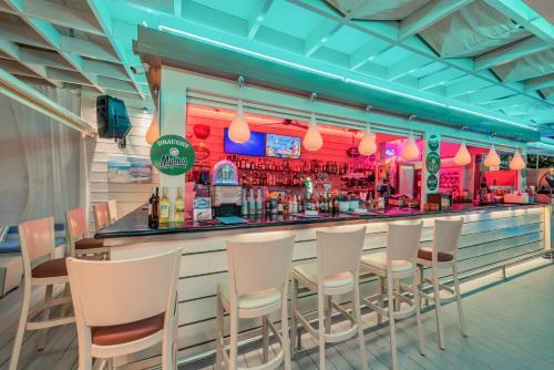 Phoenix Beach Hotel