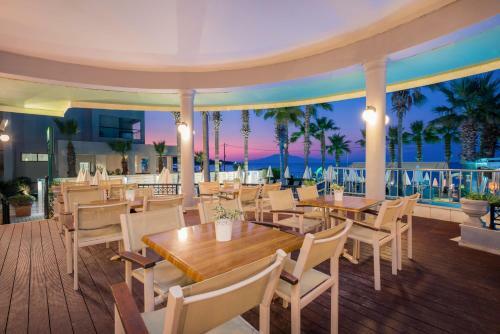 Phoenix Beach Hotel