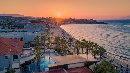 Phoenix Beach Hotel