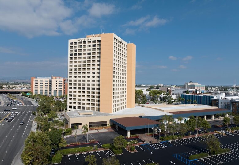 Hotel Fera Anaheim, A Doubletree By Hilton Hotel