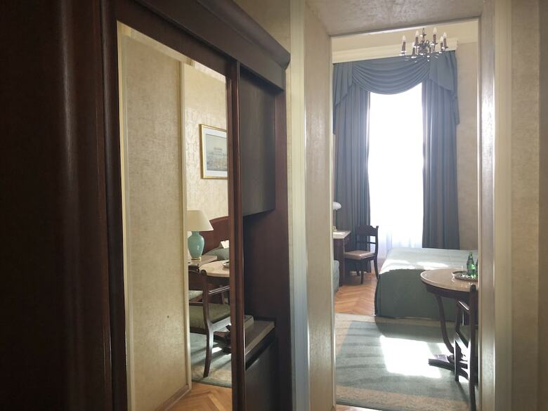 Grand Hotel