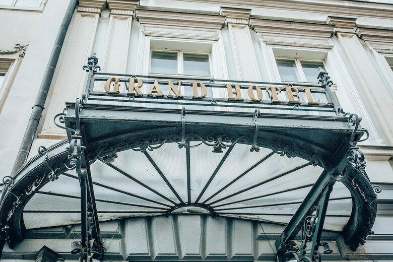 Grand Hotel