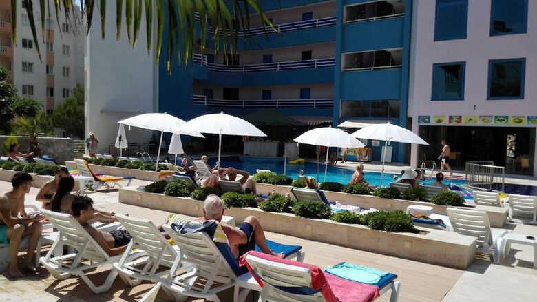 Happy Apart Hotel