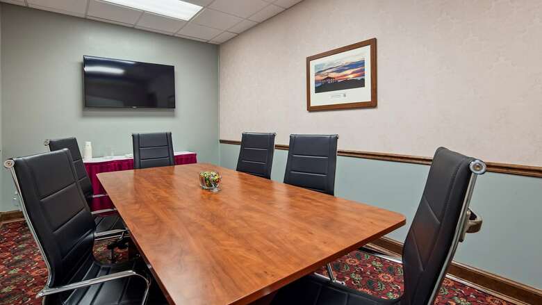 Best Western Plus Wynwood Hotel & Suites