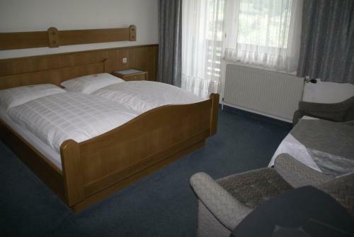 Hostal Fr�hst�ckspension Zur Blauen Traube