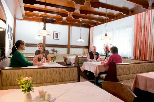 Hostal Fr�hst�ckspension Zur Blauen Traube