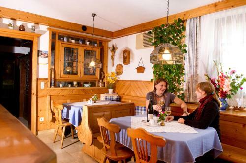 Hostal Fr�hst�ckspension Zur Blauen Traube