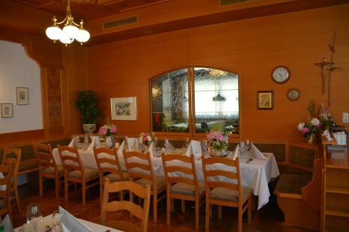 Hostal Fr�hst�ckspension Zur Blauen Traube