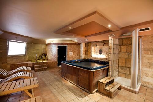Hotel Makar Sport & Wellness