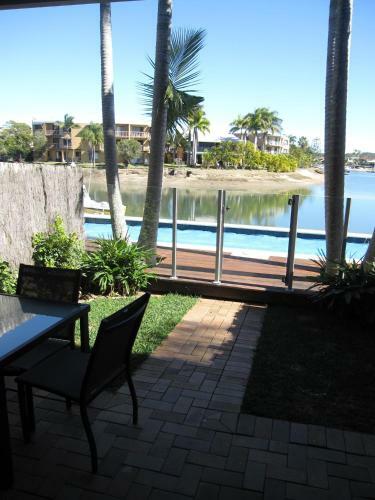 Apartamentos Saltwater Villas - Pet Friendly Accommodation