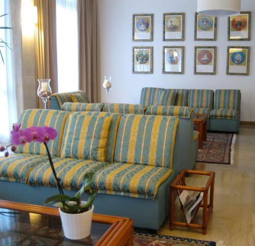 International Hotel