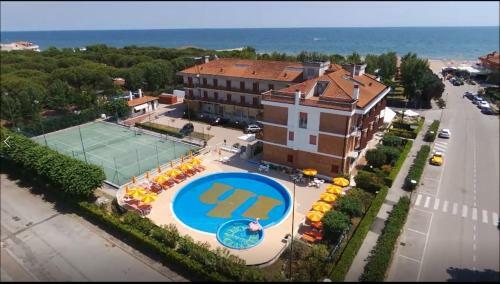 International Hotel