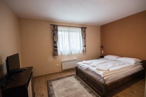 Hostal Sziklakert Fogad�