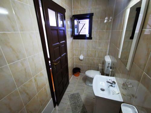 Hostal Complex Tropical