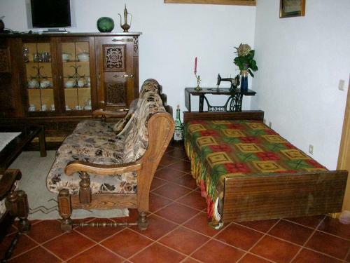 2 Bedrooms Villa With Shared Pool Jacuzzi And Enclosed Garden At Pedraca