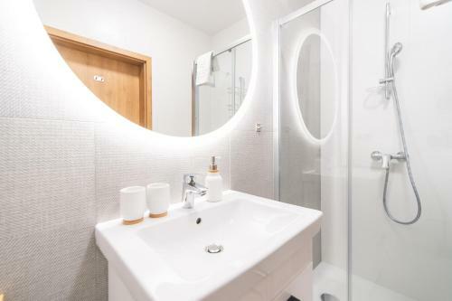 Apartamento Rent Like Home - Prima 93
