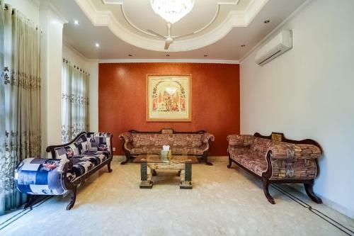 Hotel Oyo 66574 Mandakini Villa
