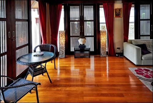 Private 4 Bed Villa In Maenam Ko Samui