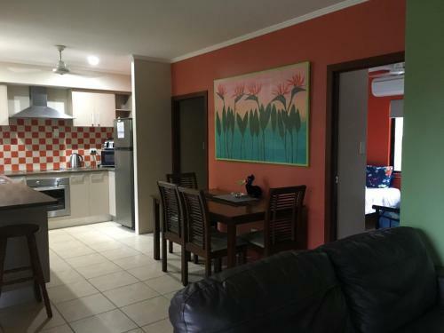 Pandanus Holiday Apartments