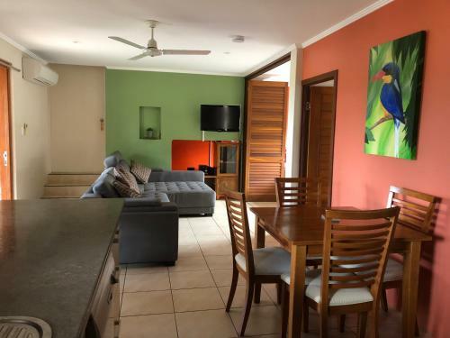 Pandanus Holiday Apartments