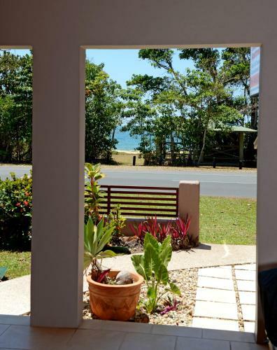 Pandanus Holiday Apartments