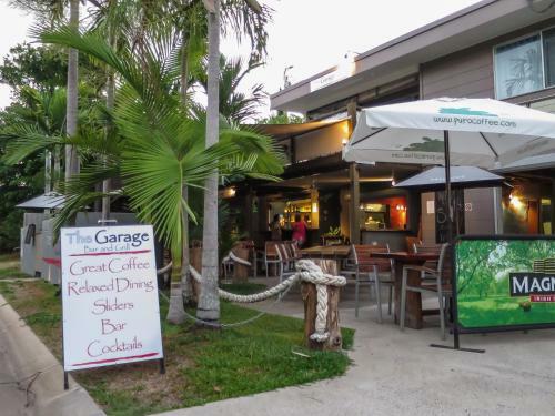 Pandanus Holiday Apartments