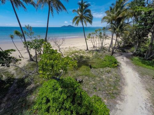 Pandanus Holiday Apartments