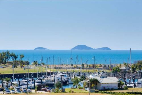 Apartamento ?airliedise?no Hills?kitchen?5min Walk 2 Ferry Terminal?wifi?netflix