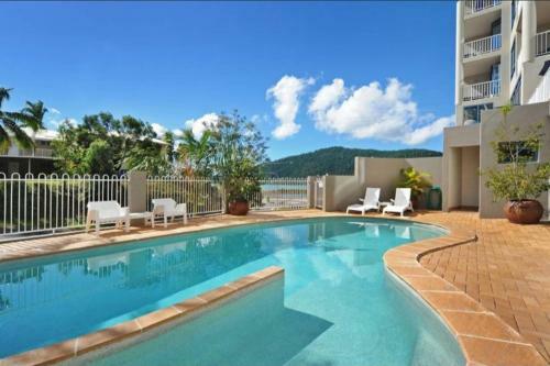 Apartamento ?airliedise?no Hills?kitchen?5min Walk 2 Ferry Terminal?wifi?netflix