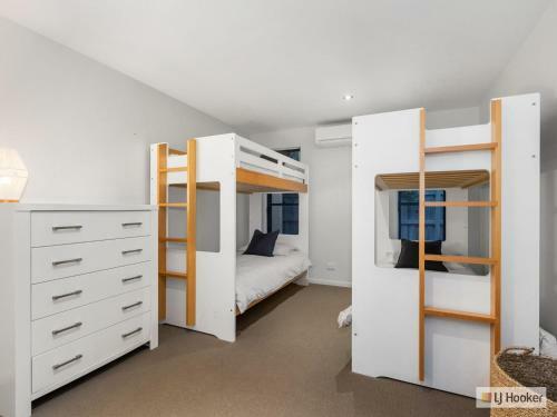 Casuarina Surfbreak Beach House
