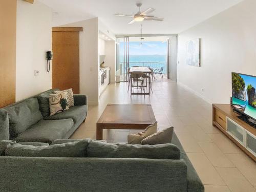 1 Bright Point Apartment 4502