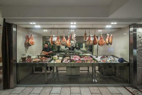 Hotel Ristorante La Trattoria