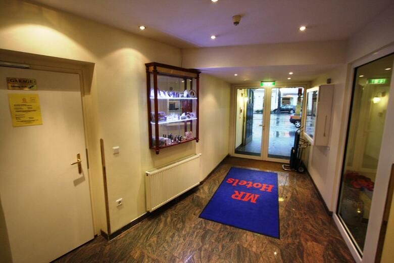 Suite Hotel 900 M Zur Oper