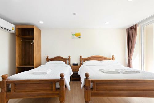 Hostal Royale 8 Ville Guest House