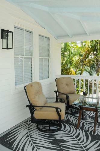 Posada The Porch On Frances Inn - Adults Exclusive