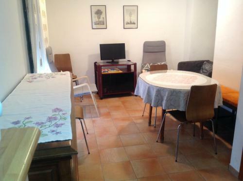 Apartamento Alojamientos Tur�sticos Casco Antiguo II