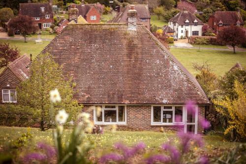 Green Pastures Cottage In South Downs