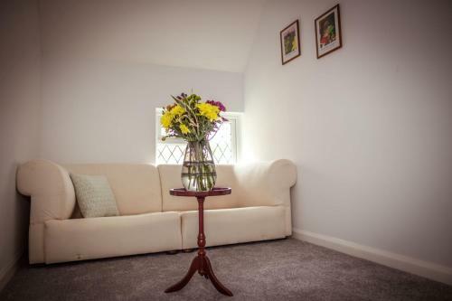 Green Pastures Cottage In South Downs