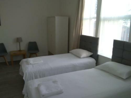 Clifton Hotel & Bar Newcastle