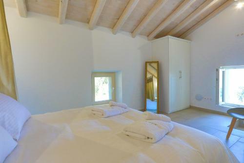 Villa Eleni Exeria