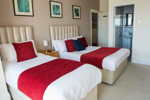 Hostal Poltair Guest House