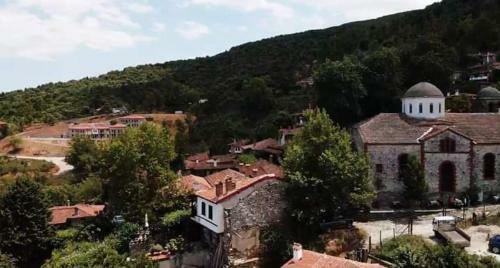 Hostal Traditional Guesthouse Erato
