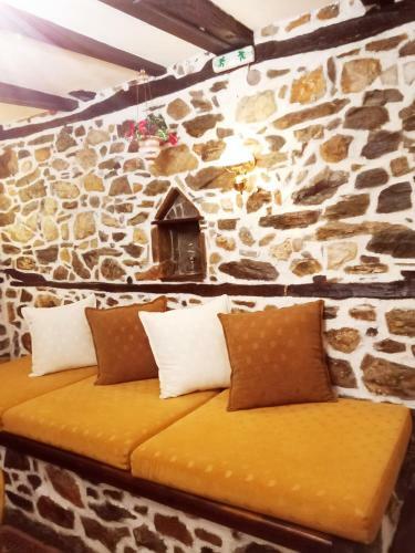 Hostal Traditional Guesthouse Erato