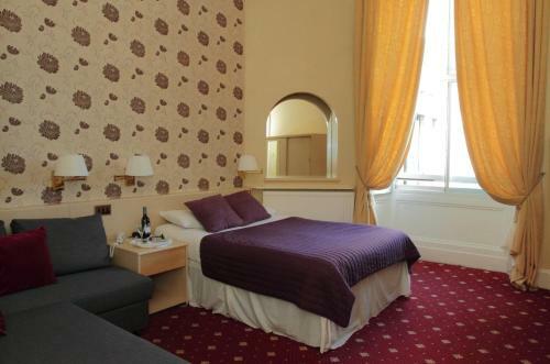 Thistle Hotel