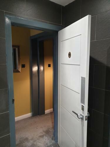 Hostal Frederick Douglass - Rooms In The City