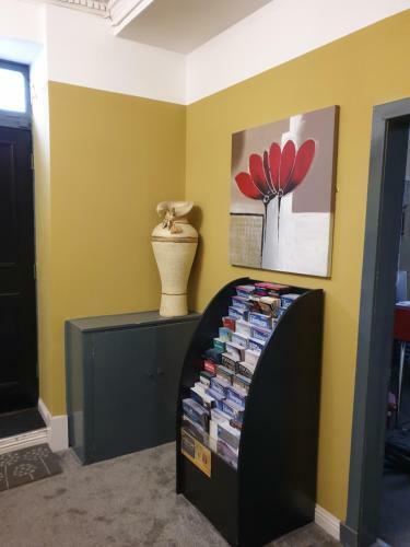Hostal Frederick Douglass - Rooms In The City
