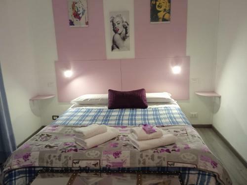 Hostal Megaride Guest House